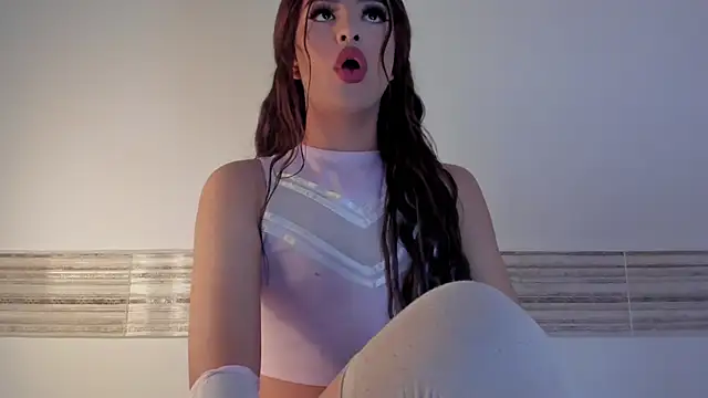 Snapshot of Sophia_Cambpell chatting on 16, 11, 2025 Sophia Cambpell online show from 16, 11, 2025