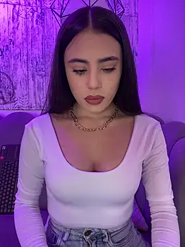 AbyThompson online show from 28, 10, 2025