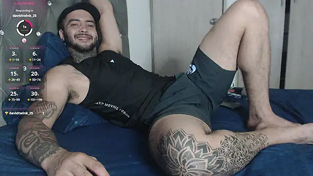 maxi rogger18 online show from 18, 11, 2025