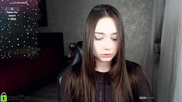 Mary Moonlight online show from 12, 12, 2024