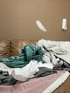 UtopianMisfit1 online show from 18, 3, 2026