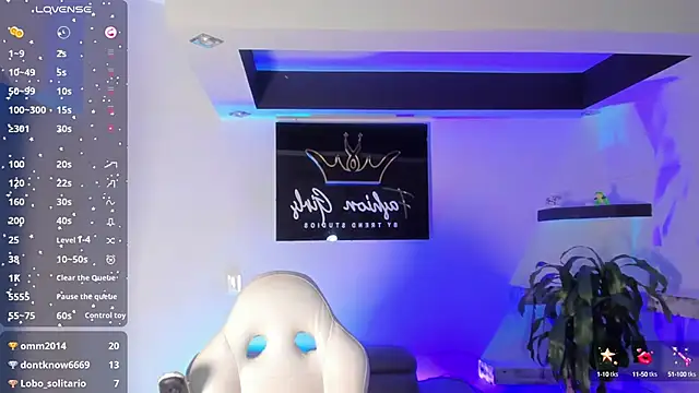 Snapshot of CamilaHarperr_ chatting on 13, 2, 2025 CamilaHarperr online show from 13, 2, 2025