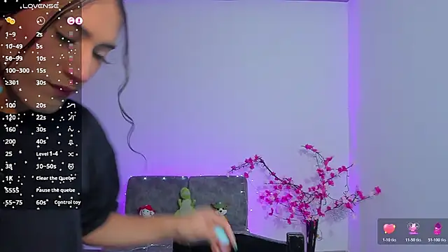 Snapshot of CamilaHarperr_ chatting on 14, 2, 2026 CamilaHarperr online show from 14, 2, 2026