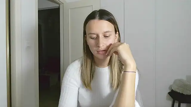 Submissive love online show from 3, 12, 2024