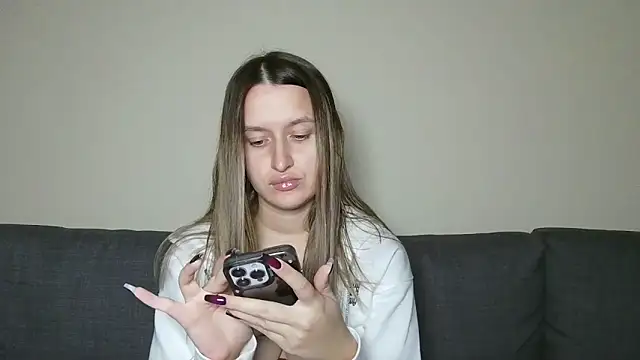 Submissive love online show from 10, 3, 2025