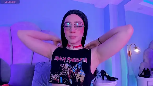 sweeet peach online show from 8, 9, 2025