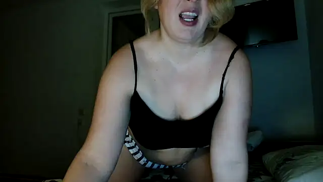  CattrinaVegas  online show from 26, 12, 2024