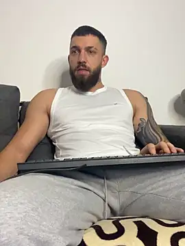 LoveIsBlind  online show from 7, 11, 2025