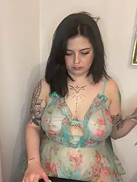 Snapshot of NaomiSquirts chatting on 9, 3, 2025 NaomiSquirts online show from 9, 3, 2025