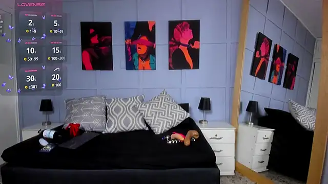 Elizabeth Santos online show from 18, 11, 2025