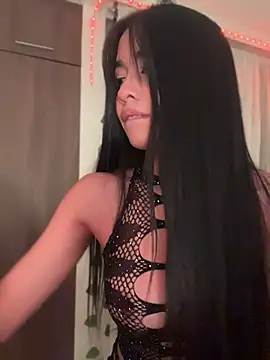 Snapshot of lina_pink chatting on 13, 6, 2026 lina pink online show from 13, 6, 2026