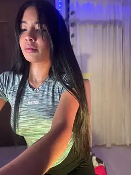 Snapshot of lina_pink chatting on 7, 7, 2026 lina pink online show from 7, 7, 2026