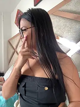 Snapshot of Karla-sexy01 chatting on 4, 12, 2025 Karla-sexy01 online show from 4, 12, 2025