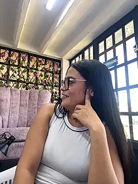 Karla-sexy01 online show from 7, 4, 2026