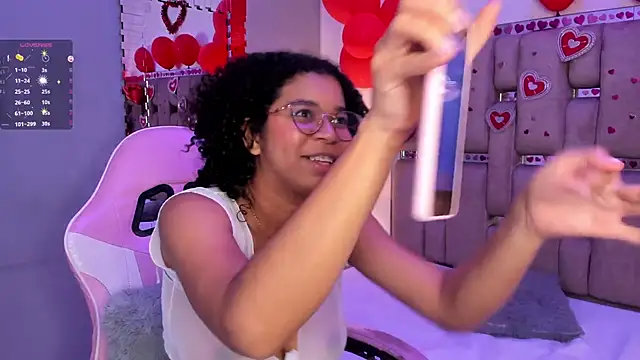 MilaHall  online show from 22, 2, 2025