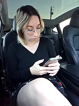 Giuliana baby online show from 30, 11, 2025