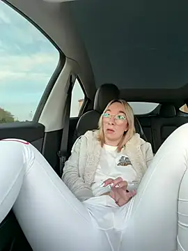 Giuliana baby online show from 20, 4, 2026