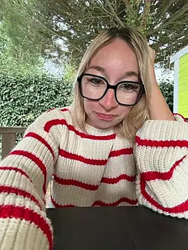 Snapshot of Giuliana_baby chatting on 15, 7, 2026 Giuliana baby online show from 15, 7, 2026
