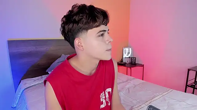 justinbiler online show from 3, 2, 2025