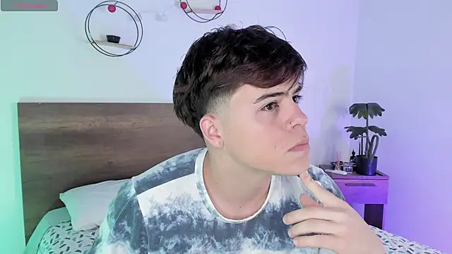 justinbiler online show from 20, 3, 2025