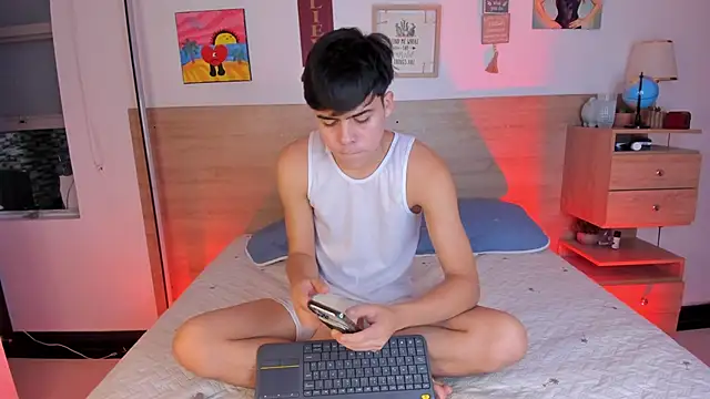 justinbiler online show from 18, 10, 2025