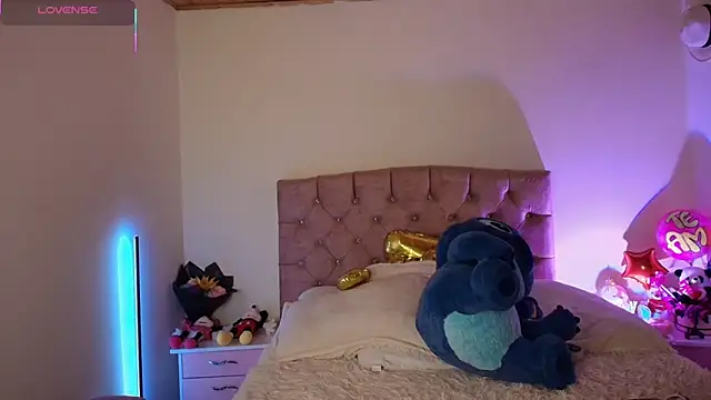 miaa saenz1 online show from 31, 10, 2025