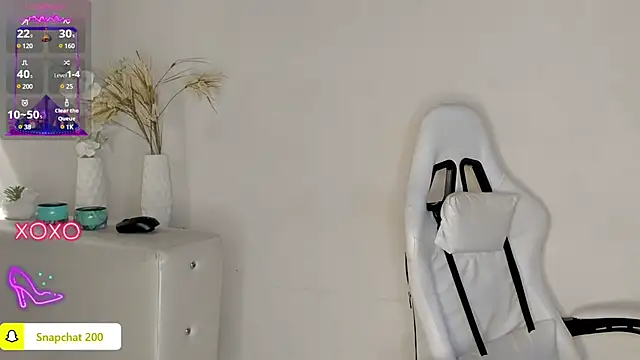 Scarlet 03 online show from 30, 1, 2025