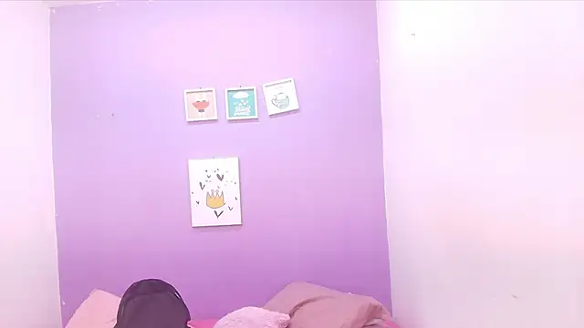 Snapshot of veronica_sinner_ chatting on 11, 1, 2025 veronica sinner  online show from 11, 1, 2025