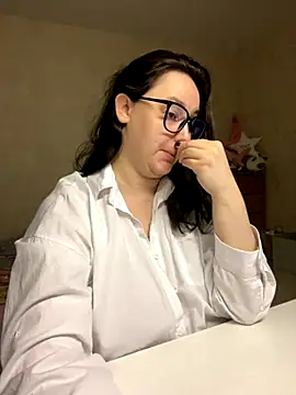 hungry1bunny online show from 11, 10, 2025