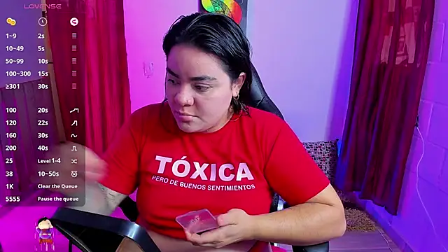 Snapshot of Sharon_hils chatting on 14, 1, 2025 Sharon hils online show from 14, 1, 2025