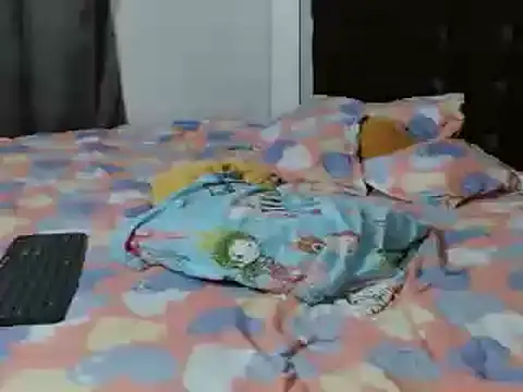 charlotte slut online show from 27, 12, 2024