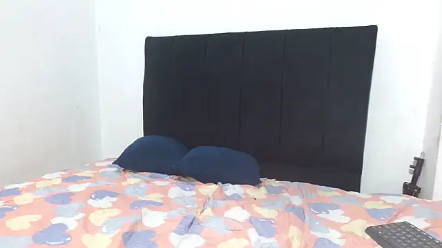 charlotte slut online show from 29, 6, 2026