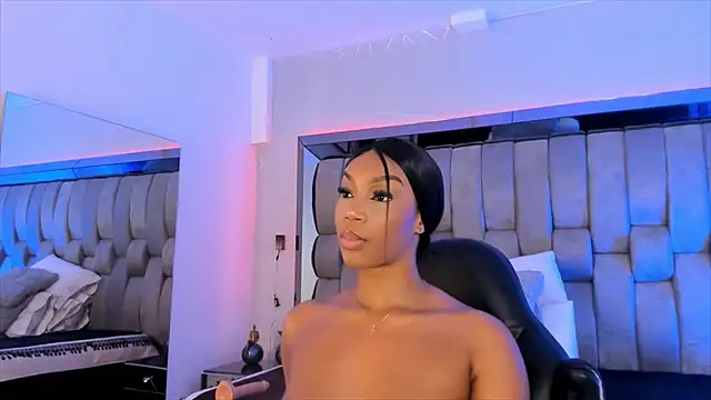 ChaynnaCooper online show from 15, 2, 2025