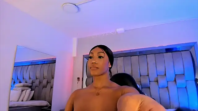 ChaynnaCooper online show from 22, 2, 2025