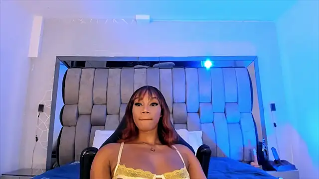 ChaynnaCooper online show from 1, 3, 2025