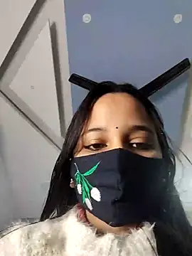 Snapshot of Varnika_aarora chatting on 3, 1, 2025 Varnika aarora online show from 3, 1, 2025