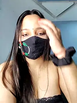 Snapshot of Varnika_aarora chatting on 5, 3, 2025 Varnika aarora online show from 5, 3, 2025