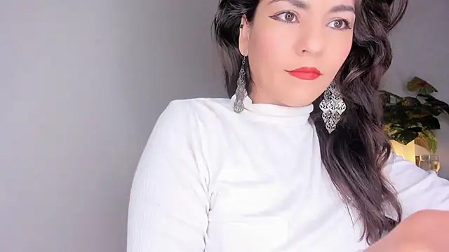 Snapshot of Chanel_shaw chatting on 21, 9, 2025 Chanel shaw online show from 21, 9, 2025