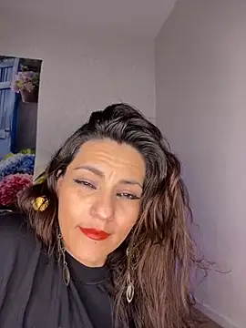 Snapshot of Chanel_shaw chatting on 21, 10, 2025 Chanel shaw online show from 21, 10, 2025