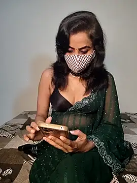 Snapshot of Raat_ki_rani_ chatting on 2, 3, 2025 Raat ki rani online show from 2, 3, 2025
