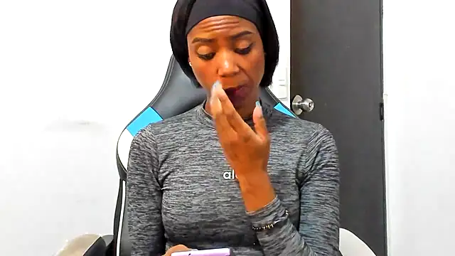 Kalua Brown online show from 21, 4, 2026