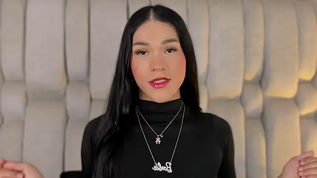 Isa Little Star online show from 23, 2, 2026