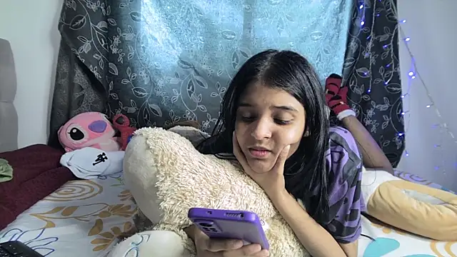 Michi sexy online show from 22, 12, 2024