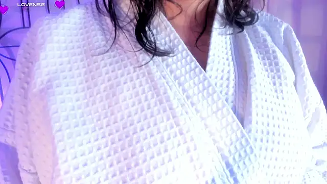 missy taylor  online show from 8, 3, 2025