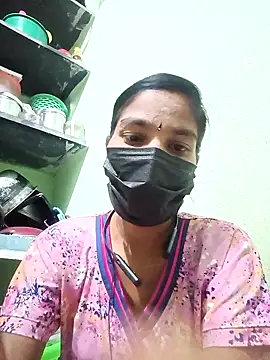 Snapshot of anusiya01 chatting on 4, 2, 2025 anusiya01 online show from 4, 2, 2025