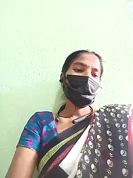 Snapshot of anusiya01 chatting on 8, 2, 2025 anusiya01 online show from 8, 2, 2025