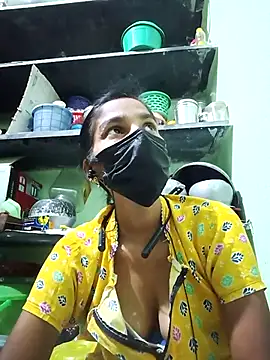 Snapshot of anusiya01 chatting on 28, 2, 2025 anusiya01 online show from 28, 2, 2025