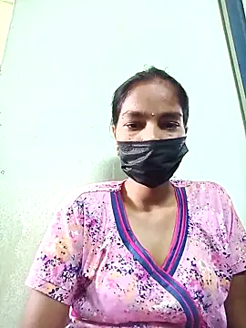 Snapshot of anusiya01 chatting on 11, 3, 2025 anusiya01 online show from 11, 3, 2025