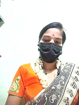 Snapshot of anusiya01 chatting on 27, 9, 2025 anusiya01 online show from 27, 9, 2025