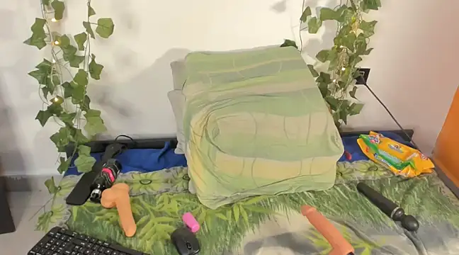 Cataleya19   online show from 2, 2, 2025